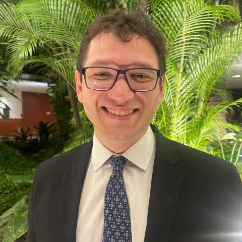 Dr. Rodrigo Mesquita